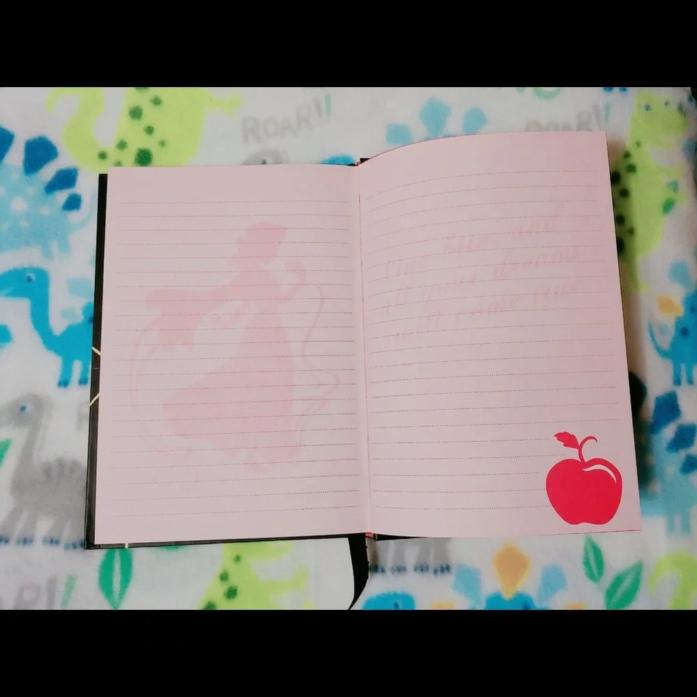 VERY RARE Disney Snow White Journal Notebook - Picture 5 of 16